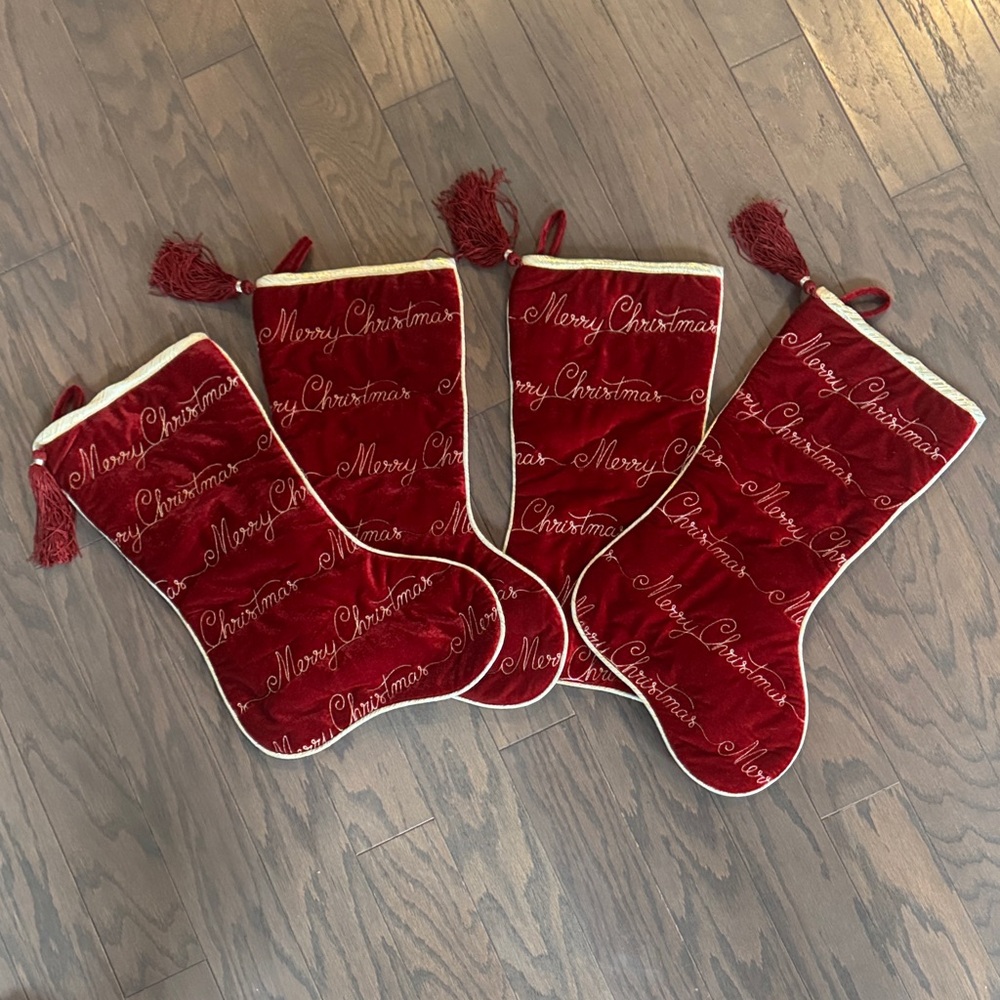 Like New!  5pc Burgundy and Gold Christmas Stockings Set